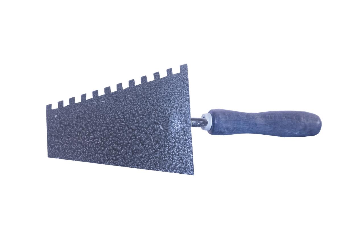 Кельма DV - 140 x 100 мм зуб 6 х 6 мм