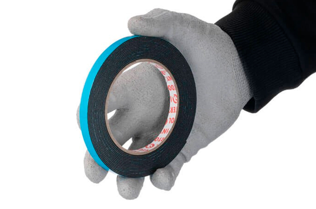 Лента двухсторонняя Intertool - 9 мм x 5 м авто