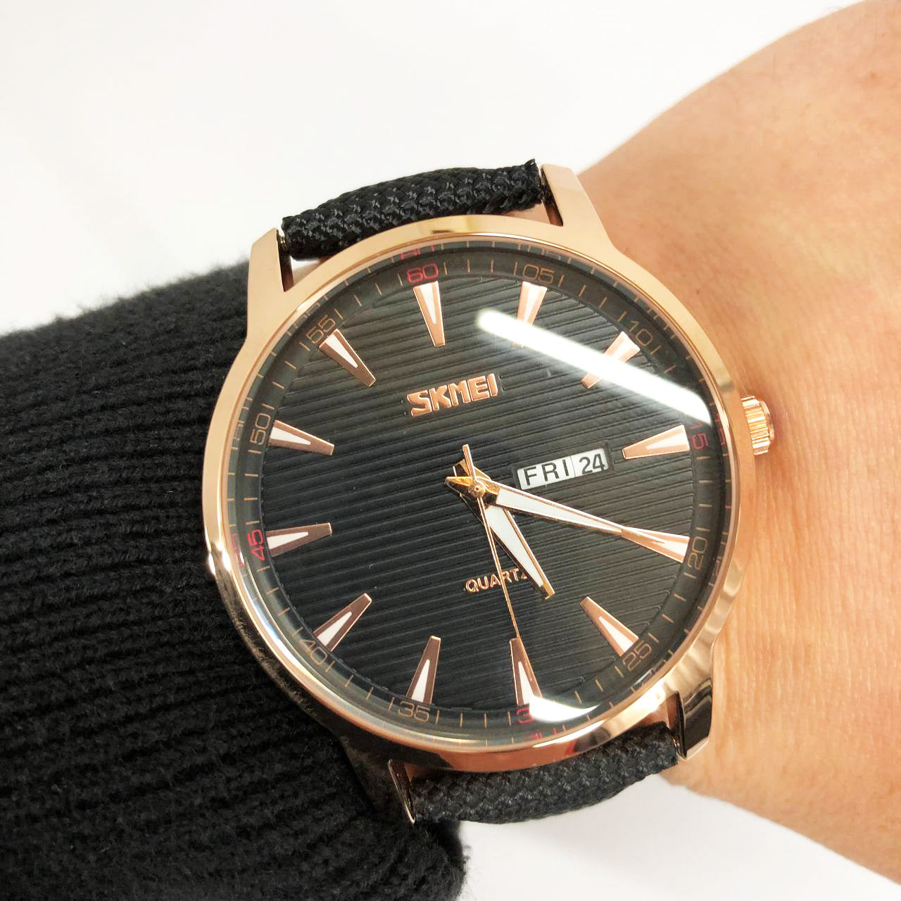 Часы наручные мужские SKMEI 9303RGBK, часы кварцевые мужские, стильные статусные наручные часы стрелочные