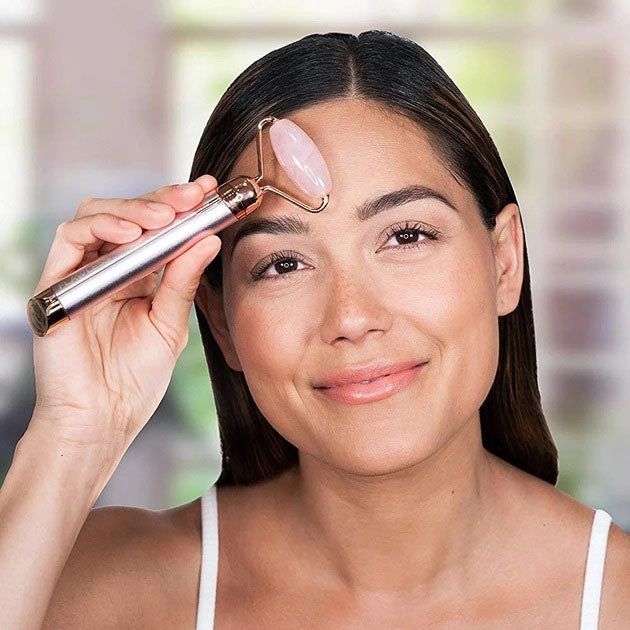 Массажер ролик электрический для лица Facial Roller Massager. Цвет: бежевый