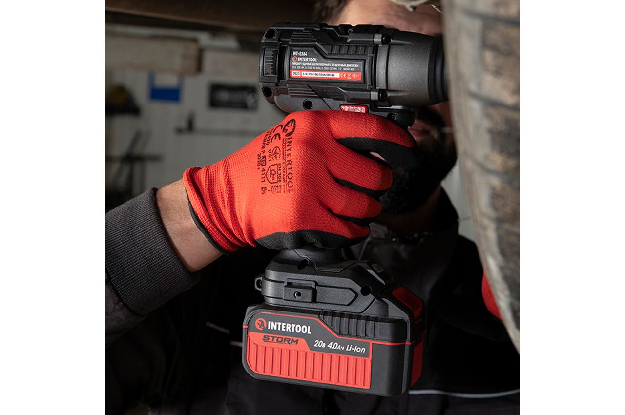 Перчатки Intertool - нитриловые пористая 10" (красно-черная)