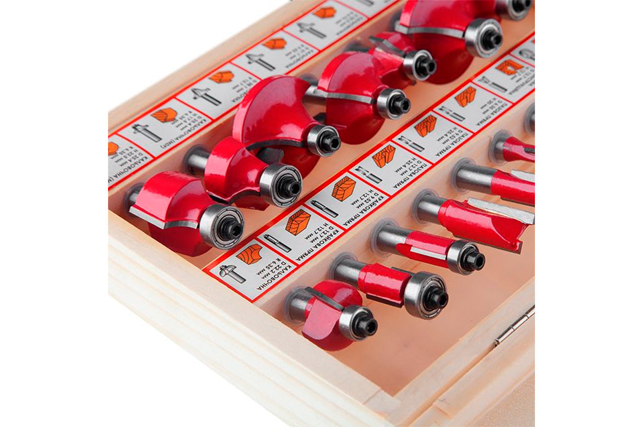 Набор фрез концевых по дереву Intertool - 18 шт.