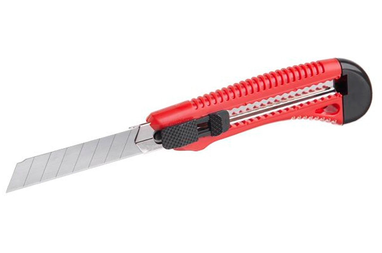 Нож Intertool - 18 мм усиленный