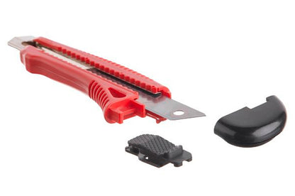 Нож Intertool - 18 мм усиленный