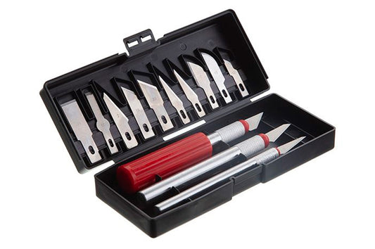 Набір скальпелів Intertool – 13 од.