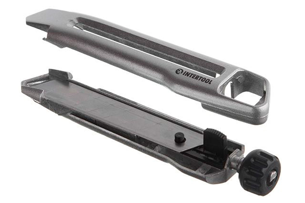 Нож Intertool - 18 мм двойной фиксатор, металлический