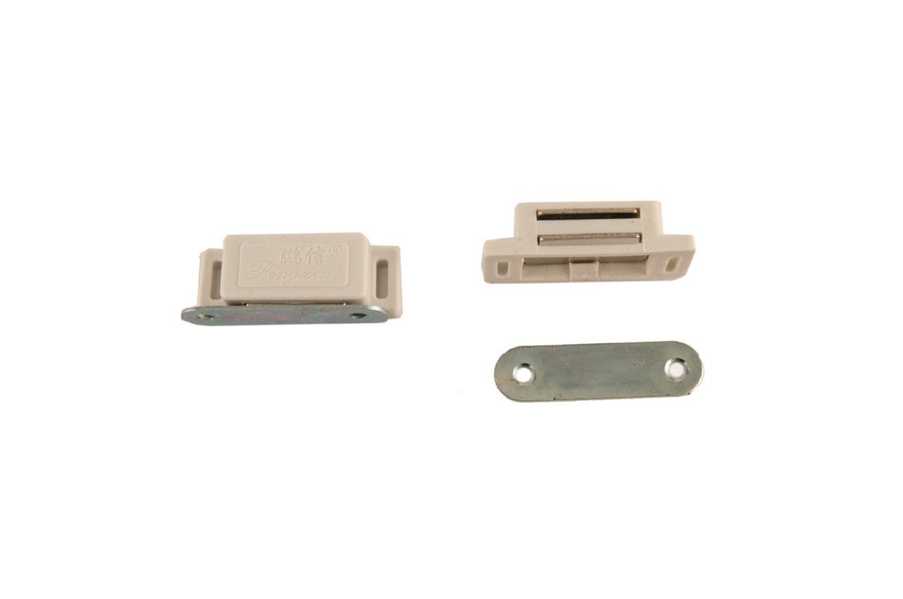 Магнит мебельный FZB - 74 мм белый