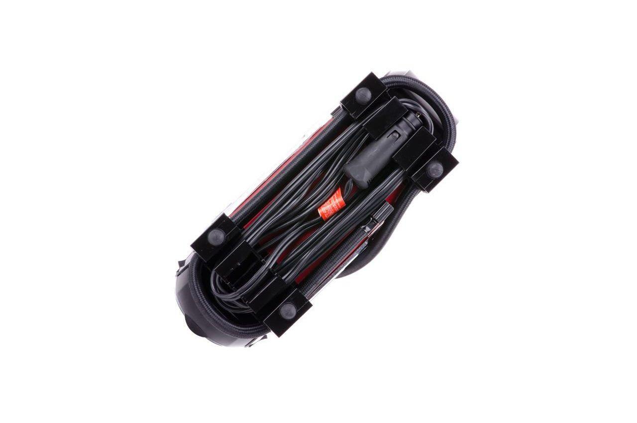 Автомобільний мінікомпресор Intertool - 12В x 7 bar x 40 л/хв, двопоршневий