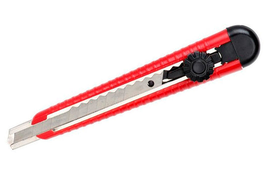 Нож Intertool - 9 мм винтовой