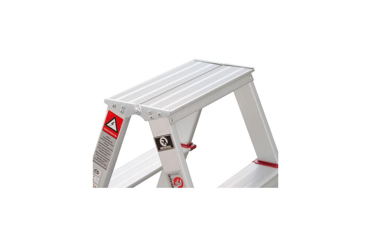 Стремянка двухсторонняя Intertool - 1100 мм x 5 ступеней