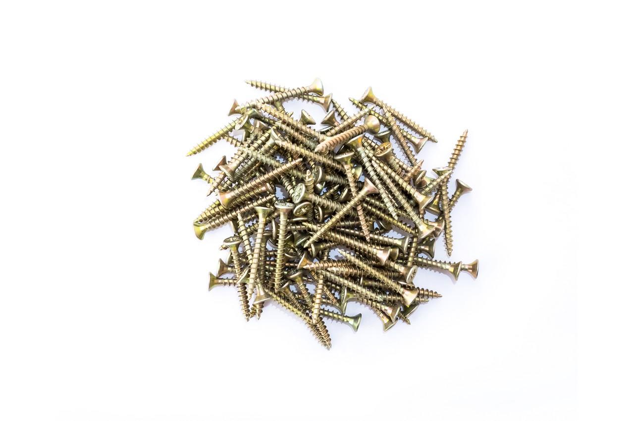 Саморез универсальный Apro - 4,0 x 35 мм (100 шт.)