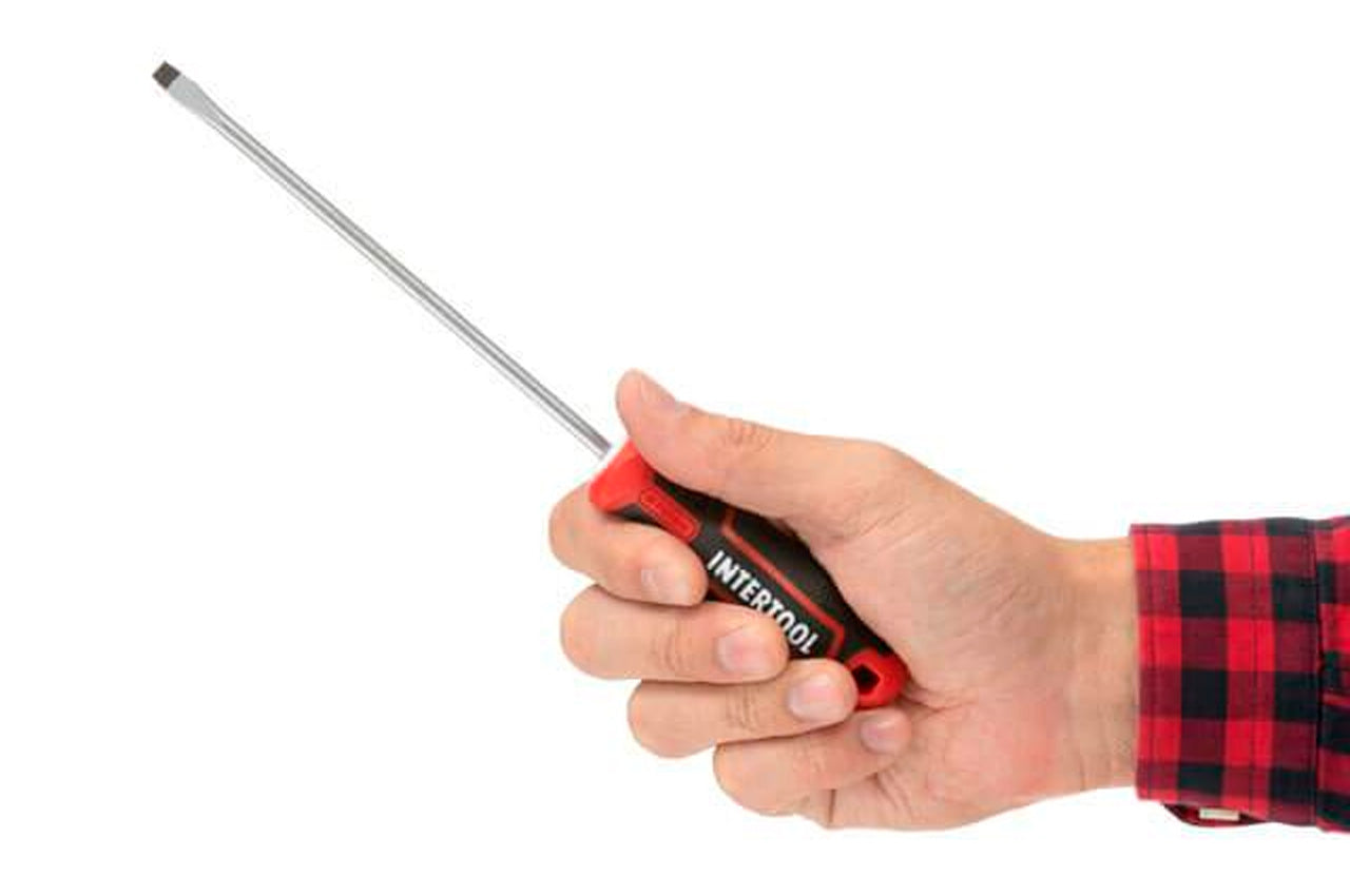 Отвертка Intertool - SL5 x 150 мм Storm
