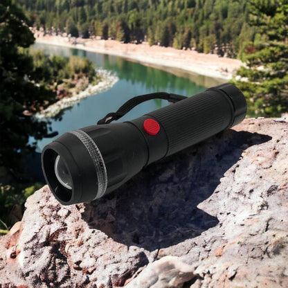 Ручний ліхтарик на батарейках (3хААА) з функцією зуму, кишеньковий міні ліхтар лід ліхтар переносний гарний