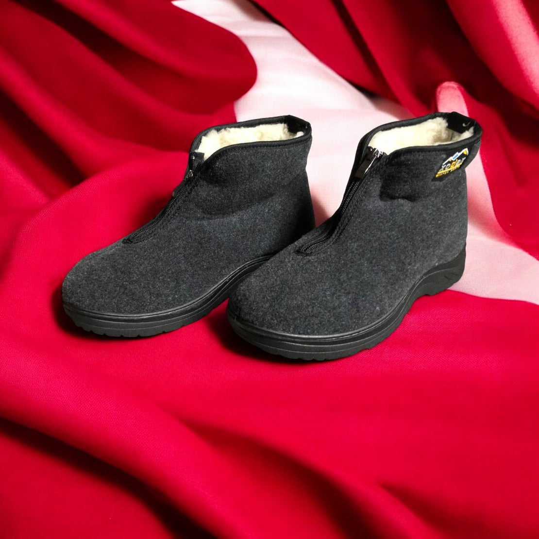 Черевики чоловічі утеплені на застібці 41 розмір, повстяні бурки, домашні чоловічі валянки. Колір: сірий