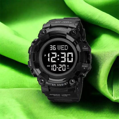 Годинник наручний чоловічий SKMEI 1968BKBK BLACK-BLACK, водостійкий тактичний годинник. Колір: чорний