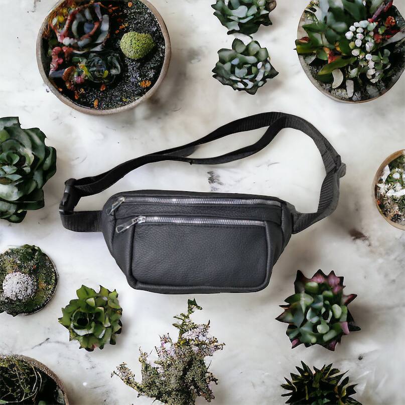 Бананка из натуральной кожи, сумка мужская-женская барсетка черная c серебряным замком