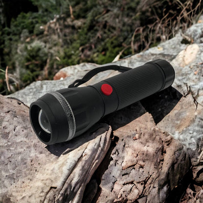 Ручний ліхтарик на батарейках (3хААА) з функцією зуму, кишеньковий міні ліхтар лід ліхтар переносний гарний