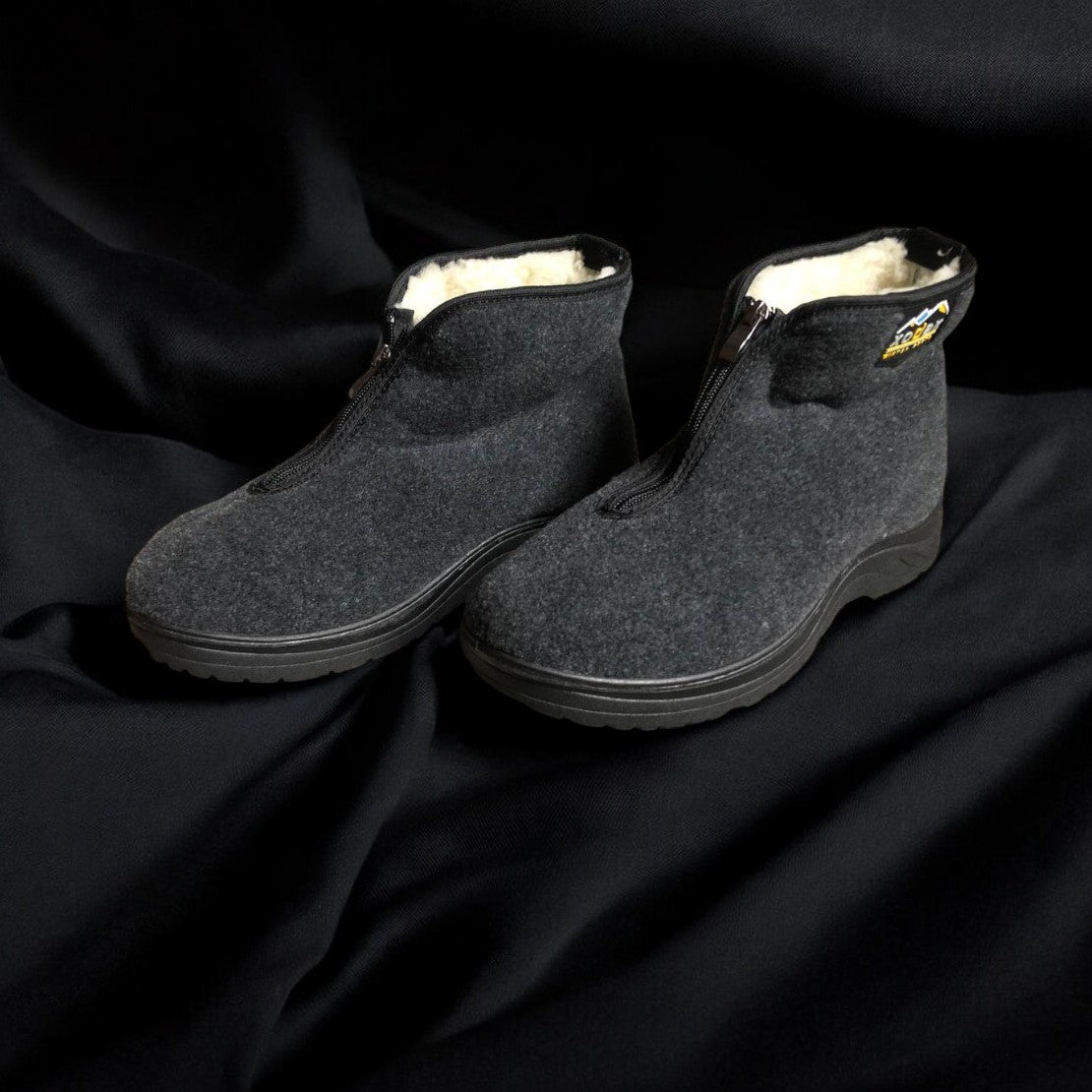 Черевики чоловічі утеплені на застібці 41 розмір, повстяні бурки, домашні чоловічі валянки. Колір: сірий