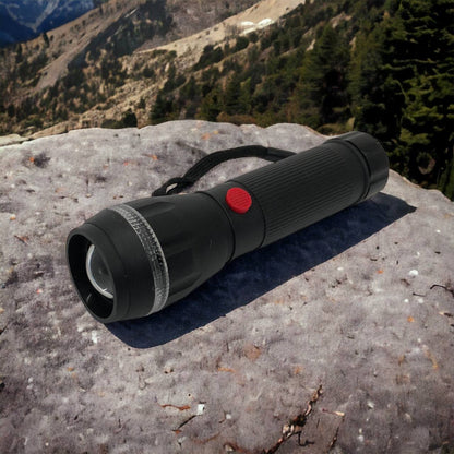 Ручний ліхтарик на батарейках (3хААА) з функцією зуму, кишеньковий міні ліхтар лід ліхтар переносний гарний