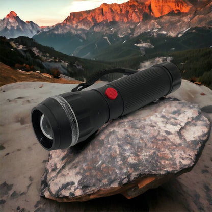 Ручний ліхтарик на батарейках (3хААА) з функцією зуму, кишеньковий міні ліхтар лід ліхтар переносний гарний