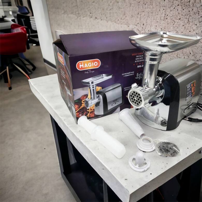 Мясорубка Magio MG-269, 2400 W, мясорубка электрическая металл, мясорубка с металлическим редуктором