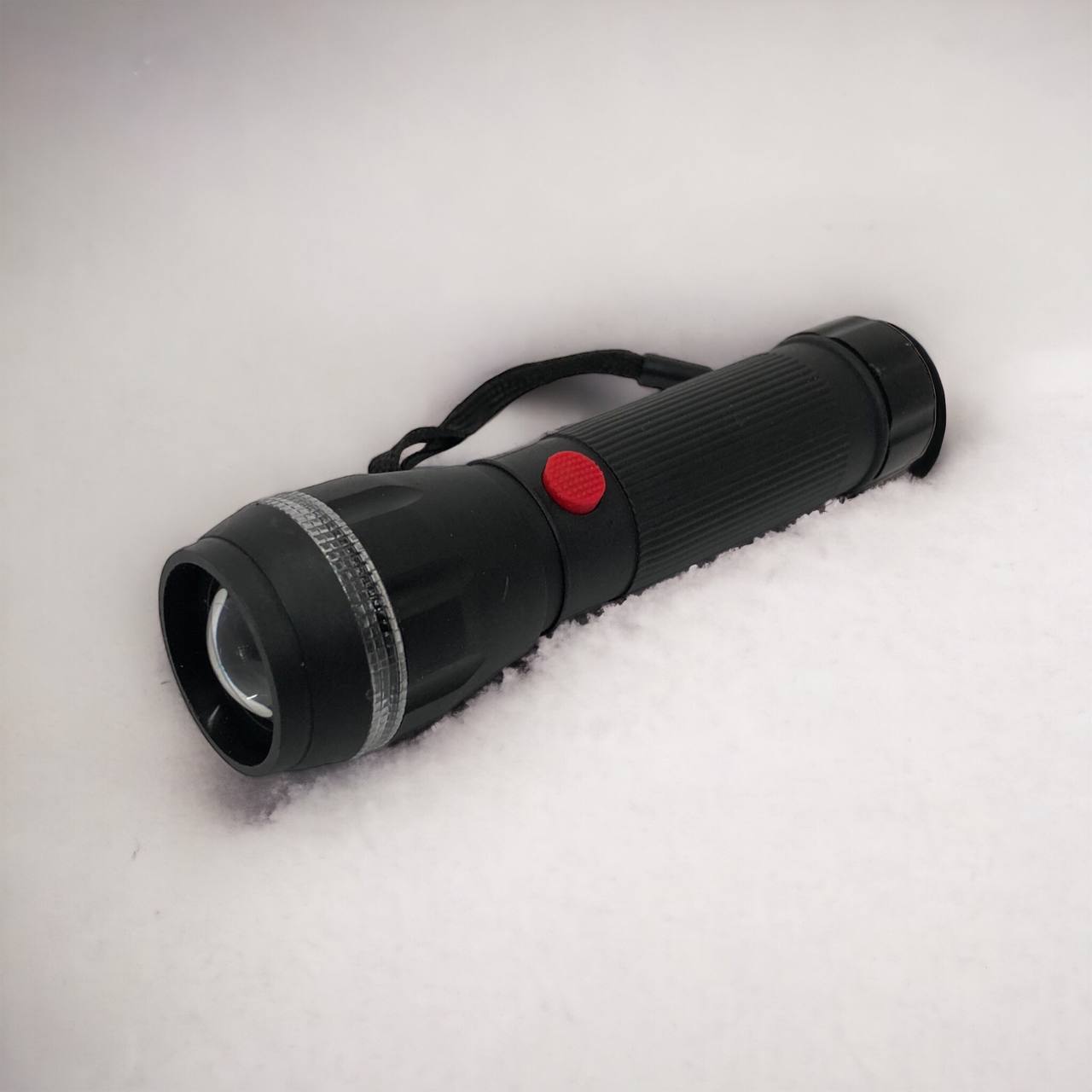 Ручний ліхтарик на батарейках (3хААА) з функцією зуму, кишеньковий міні ліхтар лід ліхтар переносний гарний