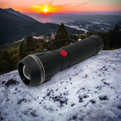 Ручний ліхтарик на батарейках (3хААА) з функцією зуму, кишеньковий міні ліхтар лід ліхтар переносний гарний