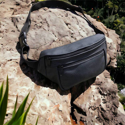 Кожаная качественная бананка мужская - женская сумка, черная сумка из кожи