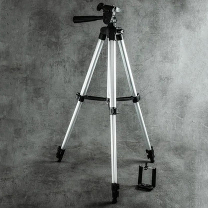 Штатив для телефона и фотоаппарата Tripod 3110 PRO портативный трипод 0,35-1.02м высота. Цвет: серебряный
