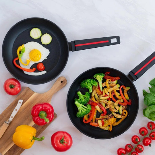 Сковорода Magio MG-1174 кованная антипригарная 24 см, сковорода с антипригарным покрытием