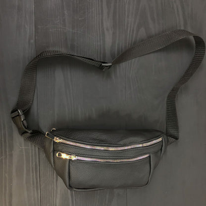 Бананка из натуральной кожи, сумка мужская-женская барсетка черная c серебряным замком