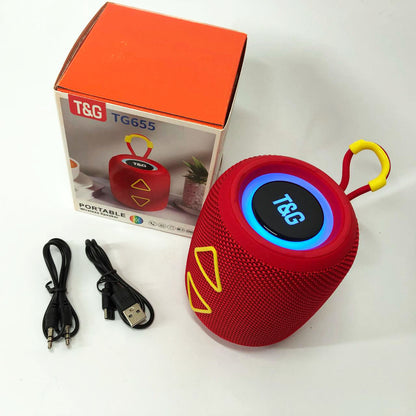 Портативная колонка TG655 5W с RGB подсветкой и ремешком, беспроводная колонка мощная. Цвет: красный
