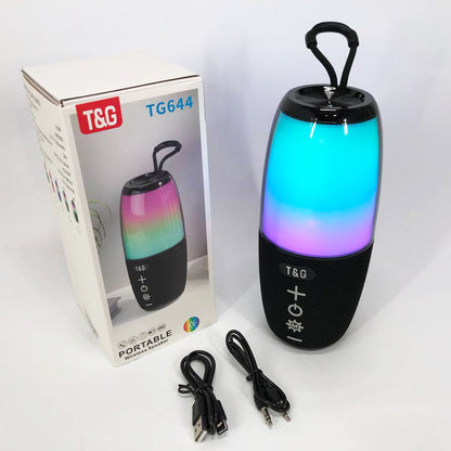 Портативная колонка TG644 5W с RGB подсветкой и ремешком, блютуз колонка с аккумулятором. Цвет: черный