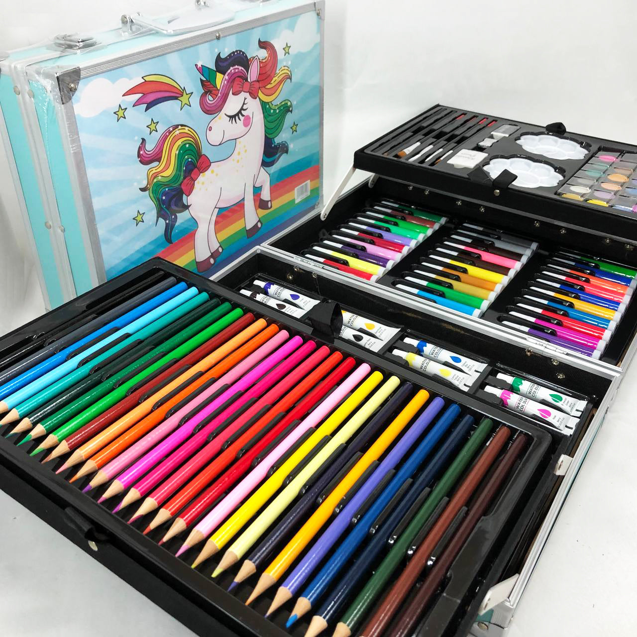 Набор для творчества в алюминиевом чемодане Единорог 145 предметов, чемодан для рисования детский кейс. Цвет: голубой