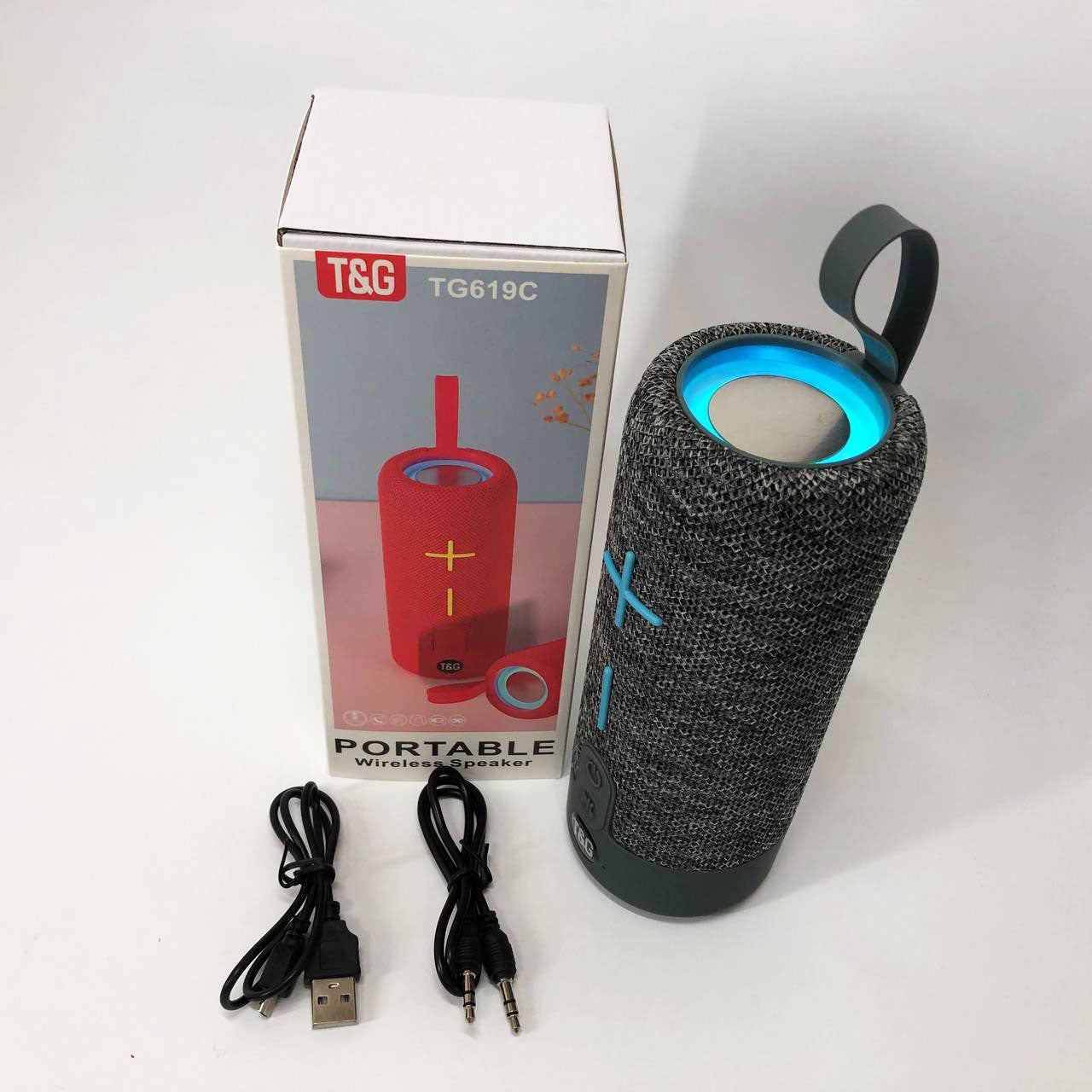 Портативная Bluetooth колонка TG619C FM-радио USB/TF с ремешком, Блютуз колонка с подсветкой. Цвет: серый