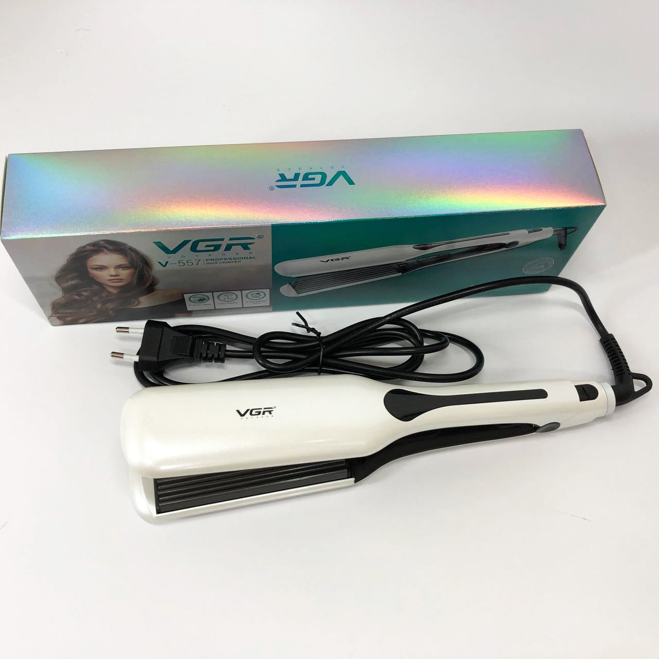 Широкая плойка гофре для прикорневого объема VGR V-557 70 Вт с дисплеем и 14 температурными режимами