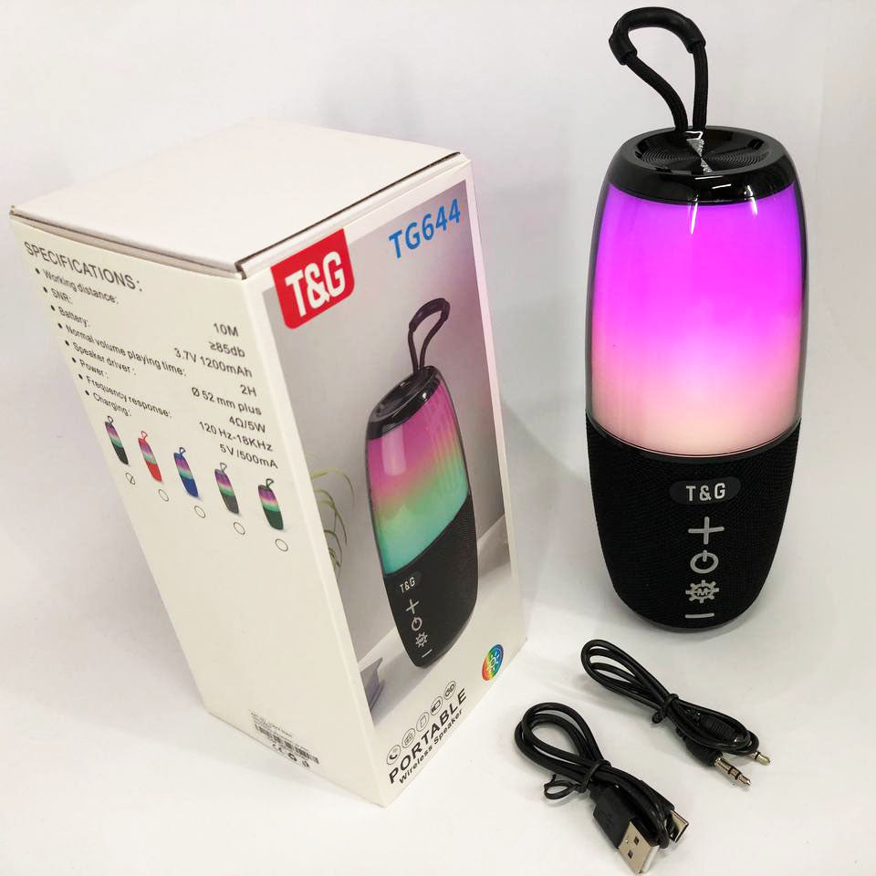 Портативная колонка TG644 5W с RGB подсветкой и ремешком, блютуз колонка с аккумулятором. Цвет: черный