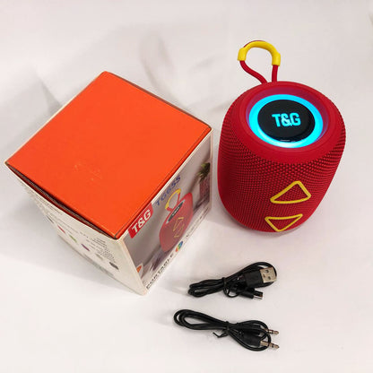 Портативная колонка TG655 5W с RGB подсветкой и ремешком, беспроводная колонка мощная. Цвет: красный