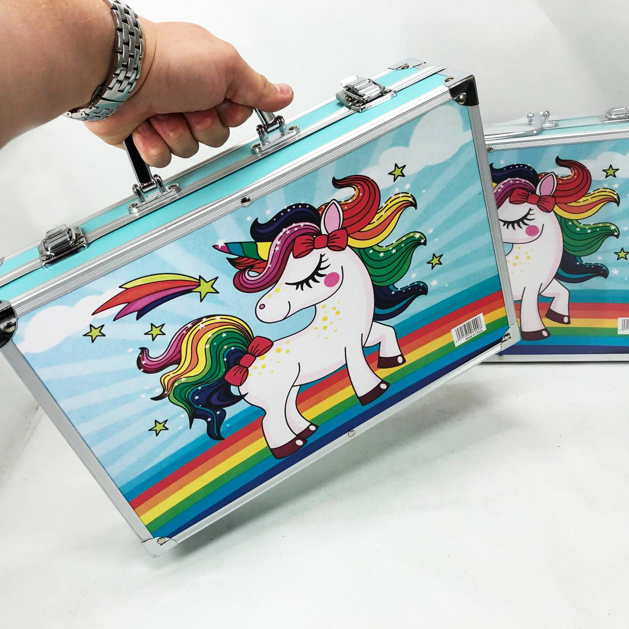 Набор для творчества в алюминиевом чемодане Единорог 145 предметов, чемодан для рисования детский кейс. Цвет: голубой