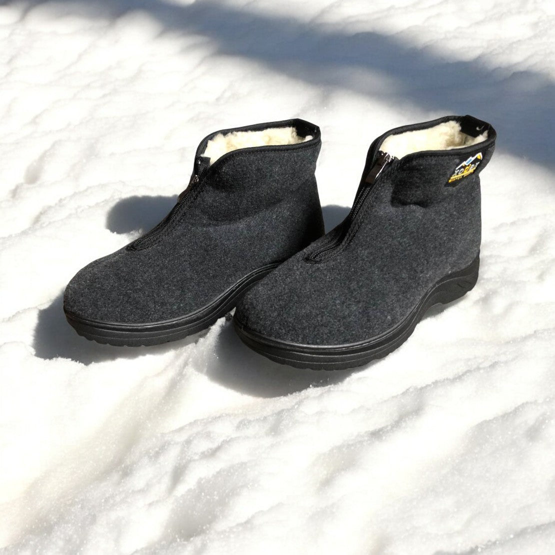 Черевики чоловічі утеплені на застібці 41 розмір, повстяні бурки, домашні чоловічі валянки. Колір: сірий