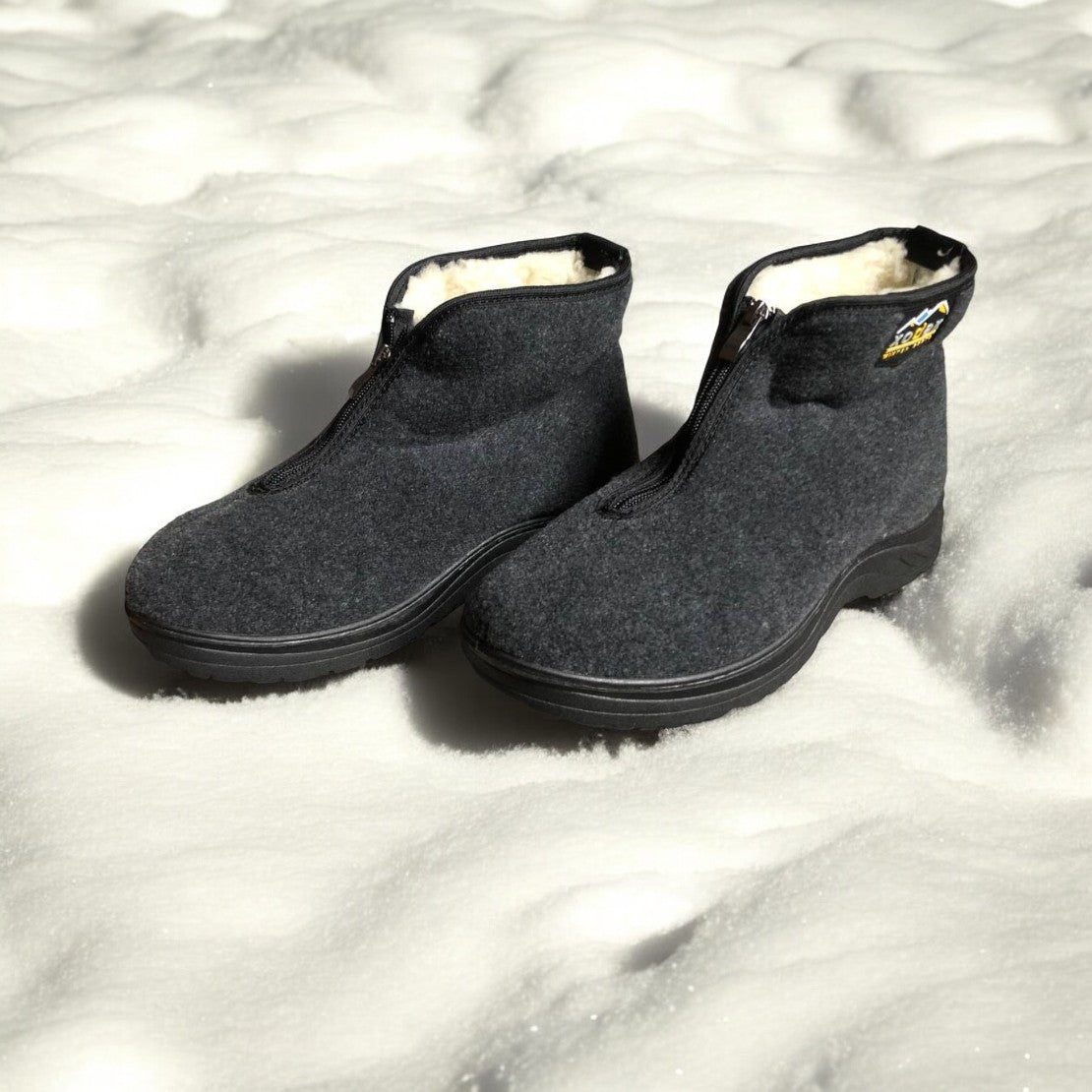 Черевики чоловічі утеплені на застібці 41 розмір, повстяні бурки, домашні чоловічі валянки. Колір: сірий