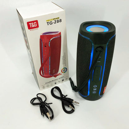 Портативная Bluetooth колонка с LED подсветкой TG288, аккумуляторная колонка для музыки. Цвет: зеленый