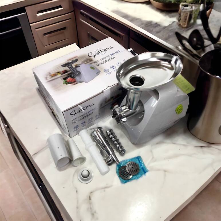 Мясорубка Suntera SMG-5425W, мясорубка-соковыжималка, электрическая мясорубка с насадками для дома