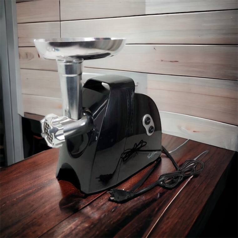 Мясорубка Suntera SMG-5425B, электрическая мясорубка с насадками, электромясорубка для шинковки