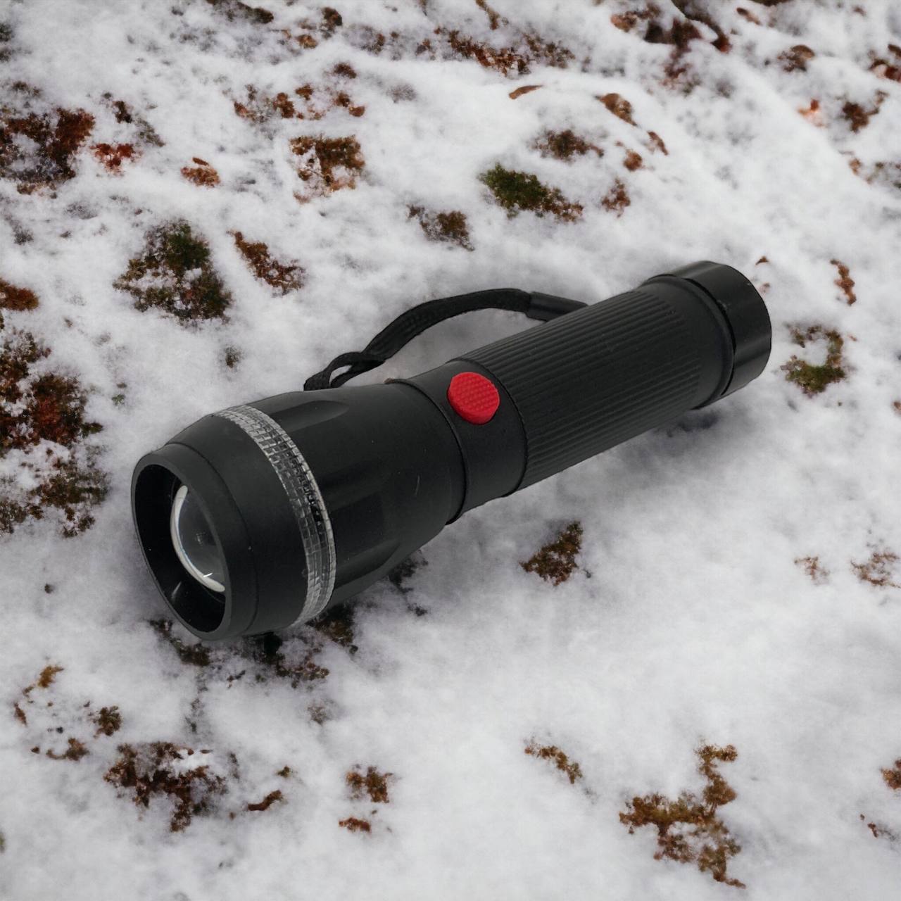 Ручний ліхтарик на батарейках (3хААА) з функцією зуму, кишеньковий міні ліхтар лід ліхтар переносний гарний