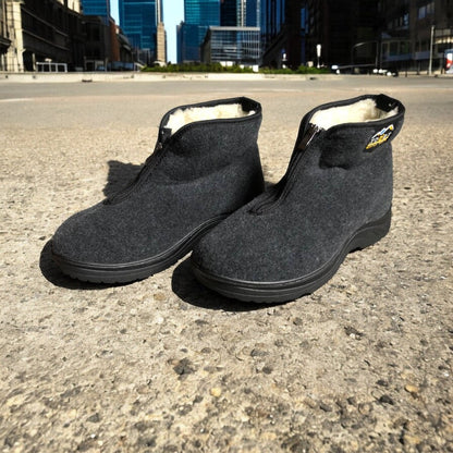 Черевики чоловічі утеплені на застібці 41 розмір, повстяні бурки, домашні чоловічі валянки. Колір: сірий