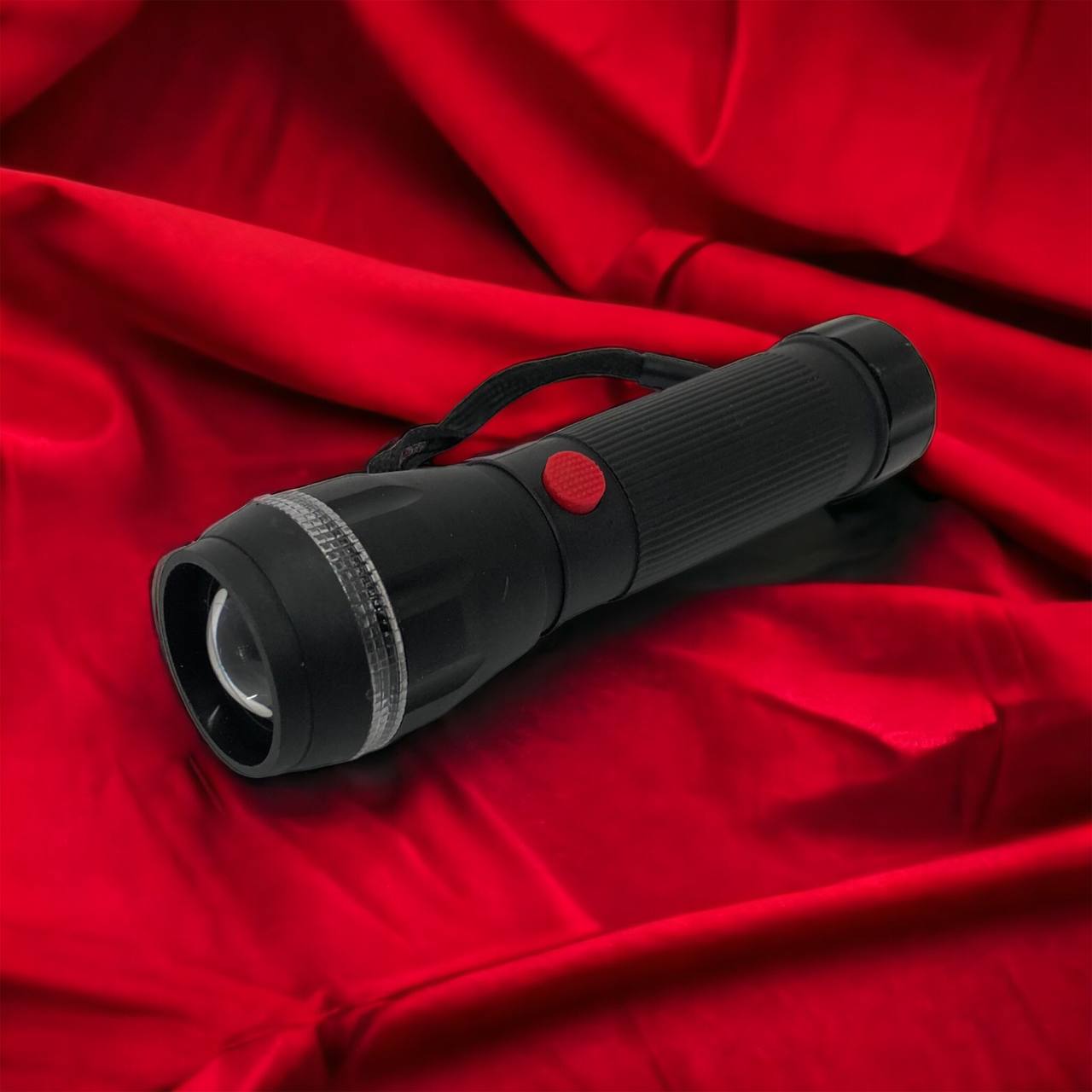 Ручний ліхтарик на батарейках (3хААА) з функцією зуму, кишеньковий міні ліхтар лід ліхтар переносний гарний