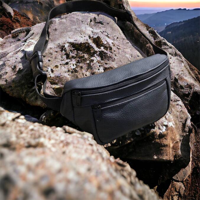 Кожаная качественная бананка мужская - женская сумка, черная сумка из кожи