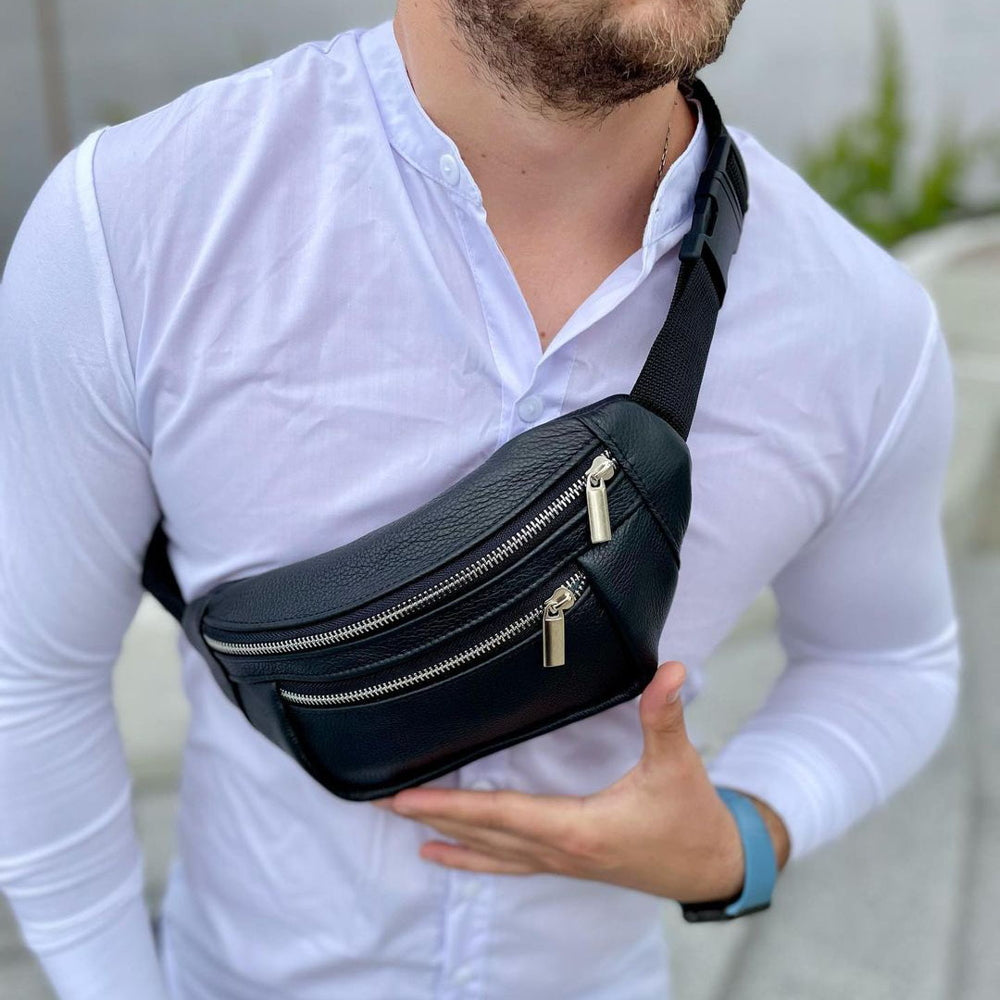 Бананка из натуральной кожи, сумка мужская-женская барсетка черная c серебряным замком