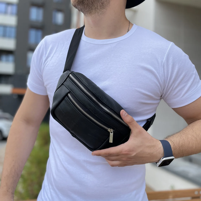 Бананка из натуральной кожи, сумка мужская-женская барсетка черная c серебряным замком